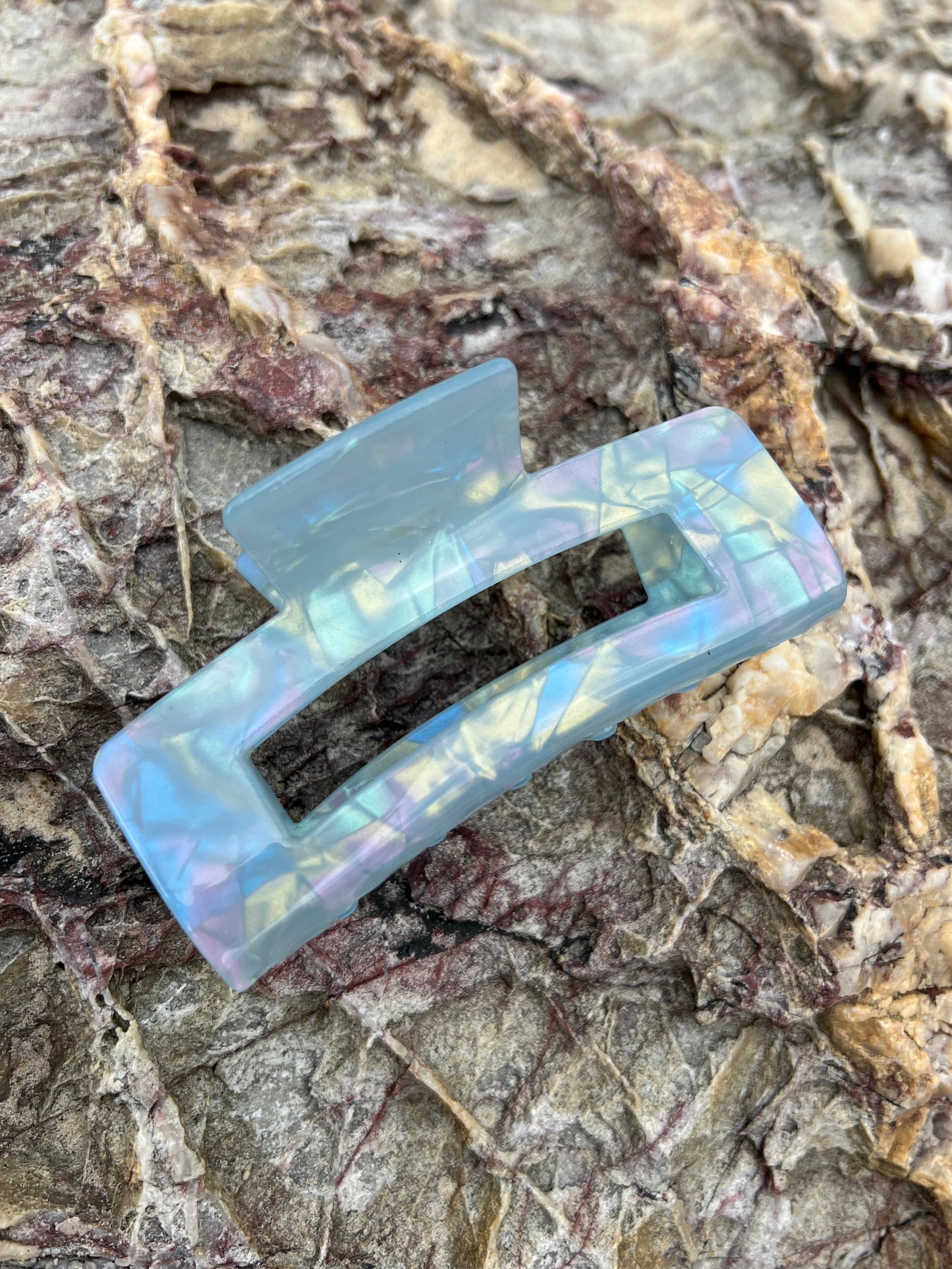 Blue quartz | Claw clip